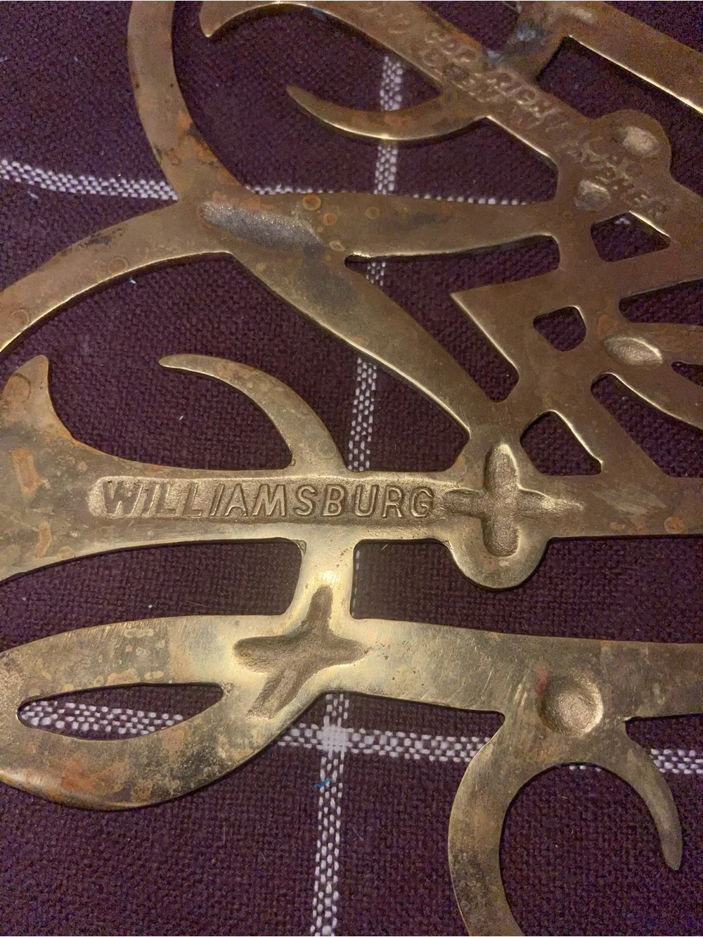 Williamsburg VA Metalcrafters Queen Ann Cypher Brass Trivet CW10-10 Vintage